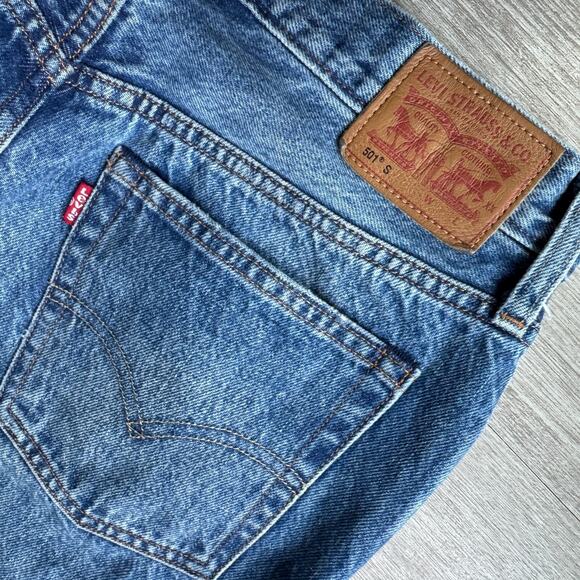 Levis 501 Jeans Womens White Oak Cone Denim Selvedge Distressed Button Fly 28x26 - Picture 5 of 13